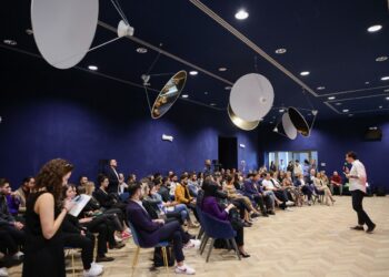 Tirana bën bashkë arkitektët profesionistë me arkitektët e rinj, Veliaj: Ata që shajnë kullat, aty kanë shtëpitë dhe zyrat e tyre