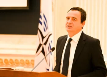 Propozimi i Escobar/ Dëgjoje Amerikën, Albin