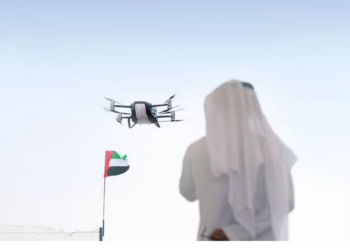 VIDEO/ E ardhmja është këtu, makina fluturuese ngrihet në qiellin e Dubait. Ja si funksionon
