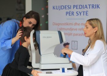 Bashkia e Tiranës nis kontrollin falas të shikimit për fëmijët në kopshtet publike