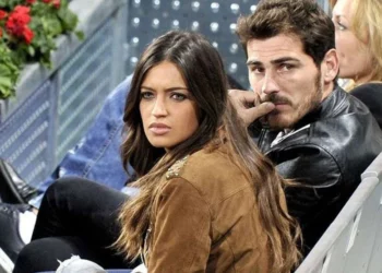 Ish-portieri i Realit, Casillas e pranon hapur: Jam homoseksual