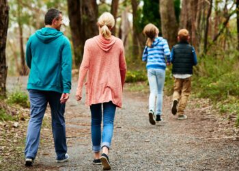 Zbuloni sa hapa duhen në ditë për të larguar rrezikun e këtyre 4 sëmundjeve të rënda