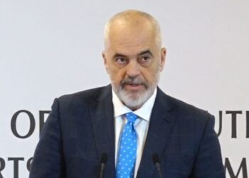 30-vjetori i Gjykatës Kushtetuese / Rama: Është shpërdoruar nga aktorë publikë që duan t’u shpëtojnë përgjegjësive