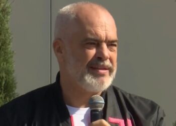 Rama takim me fermerët në Fier: Synojmë të arrijmë 500 milionë Euro eksporte fruta-perime