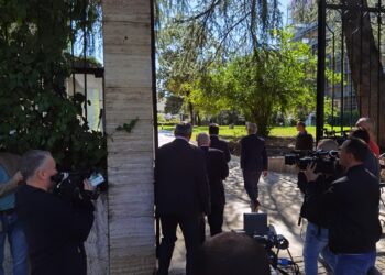FOTO: Nis takimi me Begajn/ Nga Mediu tek Duka, aleatët e opozitës në Presidencë