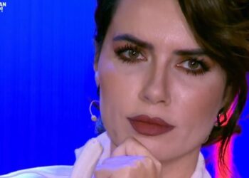 ‘Nëse s’thyhet zemra…!’/ Rrëfimi i rrallë, Grida Duma flet për dashurinë e parë: Burrat s’arrijnë të më afrohen