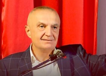 Një ditë pas miratimit të ligjit për “spiunët”/ Meta: Liria, pluralizmi e dinjiteti i qytetarëve në rrezik, të vendosur në mbrojtje të tyre