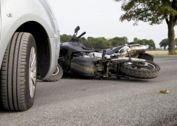 Nuk ndalen aksidentet me motor, tjetër rast në aksin Lezhë-Laç