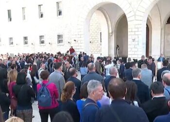 Pedagogët sërish në protestë: Kemi pagat më të ulëta në Evropë