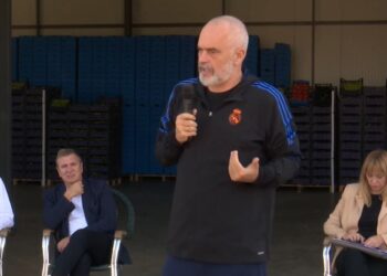 Rama: ‘Taksa e fatit’ për prodhuesit e energjisë nuk është çudi, kanë marrë fitime marramendëse