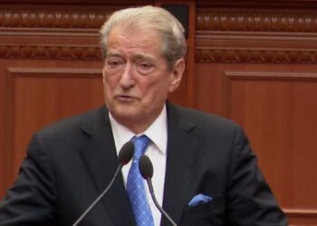 Situata energjetike, Berisha në Kuvend: Rama ka frikë të jetë këtu, nuk mund të fshihet pas Ballukut