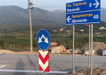Minoritarët braktisin Shqipërinë, në fshatrat e Finiqit kanë mbetur vetëm të moshuar