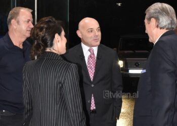 VIDEO/ Grida Duma bën ‘paqe’ me Berishën 1 vit pas akuzave të ashpra