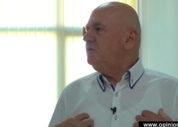 Vrioni: Në dosjen e ish-Sigurimit për tim atë, dilnin bashkëpunëtorë njerëz që kishin ngrënë në shtëpi