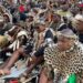 VIDEO/ Kurorëzimi Zulu, shuhet konflikti: Mbreti Misuzulu kurorëzohet në ceremoninë historike të Afrikës së Jugut