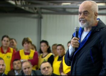 Rama me fermerët: Krijojmë Kombinatin, që të mos hidhni produktet! PD si mall që ta kthejnë pikat e grumbullimit