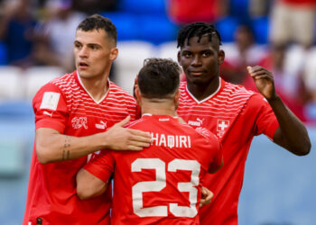 VIDEO/ Zvicra e shqiptarëve e nis Botërorin me këmbën e mbarë, Shaqiri e Embolo i japin fitoren ndaj Kamerunit