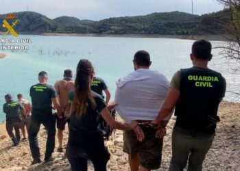 Kampe në pyje/ 10 shqiptarë arrestohen në Spanjë, po kultivonin mbi 44 mijë bimë narkotike