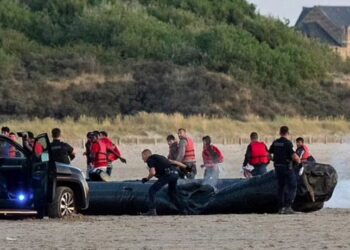 Tentuan të futeshin ilegalisht në Britani/ E pësojnë 12 shqiptarë, si ranë në kurthin e policisë