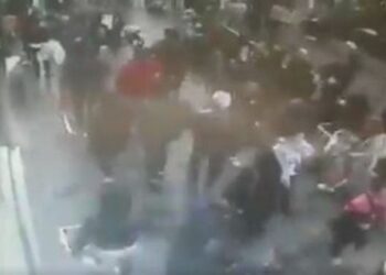 PAMJE TË RËNDA! Nga momenti i shpërthimit në Stamboll, tek viktimat e shtrira në rrugë