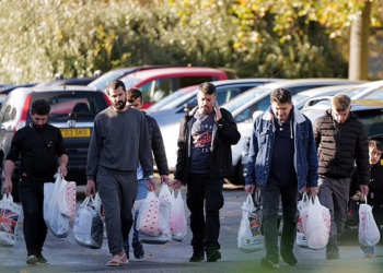 6.8 milion paund në ditë/ Mediat britanike: Emigrantët po na pushtojnë! Rritet frikshëm numri i hoteleve për strehimin e tyre nga qeveria