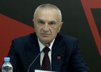 Debati/ Meta për shqiptarët që ikin në Angli: Rama i papërgjegjshëm fajëson autoritetet britanike. Mafia në pushtet, shkaktarja…!
