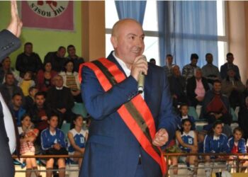 Dështojnë primaret e PD në Përmet, tërhiqet nga gara kandidati Niko Shupuli
