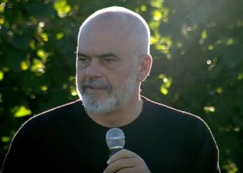 Abuzon Rama? Kur mbështetësit e Berishës e bënë aleatë me “veglën e Putinit”!