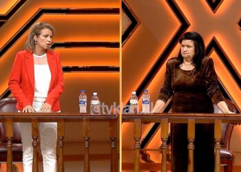 “Ish-burri, siç ka mbiemrin, më ka groposur me gjithë fëmijët”, vajza: Nëna nuk më hap derën e shtëpisë