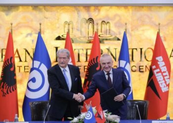 Dështon takimi/ Protesta e 6 dhjetorit ndan Metën me Berishën, pas Mediut dhe kreu i PL refuzon
