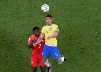 VIDEO/ Kryevepër e Kasemiros, shënon një supergol pas aksionit perfekt dhe kalon Brazilin në turin tjetër. Zvicra…!