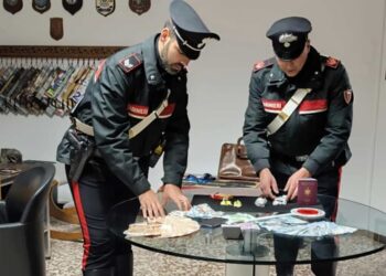 ITALI/ Arrestohet pas ndjekjes 30-vjeçari shqiptar, u kap me kokainë dhe 7 mijë euro