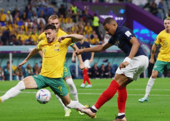 Francë- Australi/ Tronditen kampionët në fuqi, ‘kangurët’ shënojnë në portën e Loris