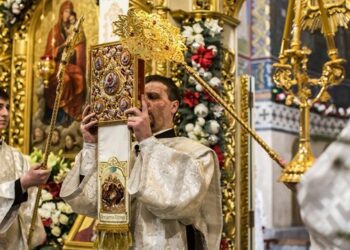 Për “inat” të Rusisë, Kisha ortodokse ukrainase ndryshon datën e festimit të Krishtlindjes