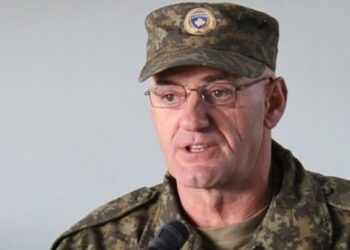 “Kurti duhet ta dëgjojë Amerikën”/ Ish-komandanti i FSK: Situata mund të eskalojë, kam frikë se do ketë incidente