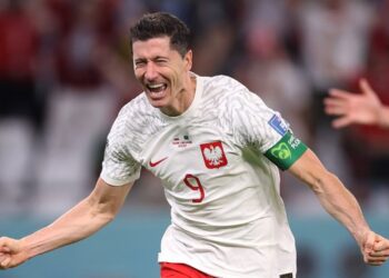 VIDEO/ Polonia fiton sfidën e dytë në grupe, zbret me këmbë në tokë Arabinë Saudite. Lewandowski “thyen” tersin