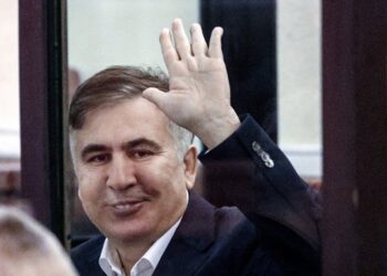 Avokati hedh dyshime për helmim: Arseniku u gjet në trupin e ish-presidentit të burgosur gjeorgjian