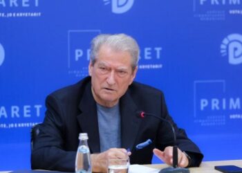 Berisha: Në 7 vite sipas KLSH-së janë vjedhur nga Edi Rama dhe ministrat e tij 8.2 miliardë euro