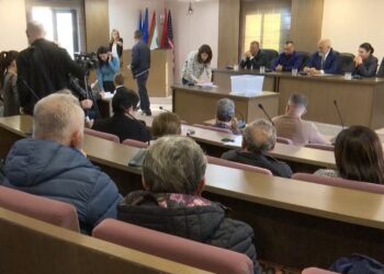 Tërmeti/ Ndahen me short 637 apartamente të reja në Shijak, Rama: Do i merrni shtëpitë me dokumentacion pa asnjë pagesë