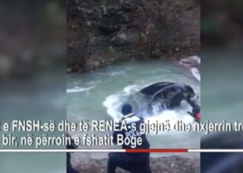 VIDEO/ 16 orë kërkime, momenti kur polumbarët e RENEA-s gjejnë trupat e pajetë të babë e bir