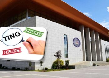 Të përjashtuarit nga drejtësia pedagogë tek Shkolla e Magjistraturës për të ‘formuar’ gjyqtarët dhe prokurorët e rinj. Emrat