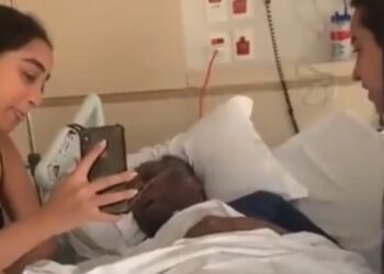 VIDEO shokuese, legjenda e futbollit Pele u jep lamtumirën familjarëve dhe miqve nga telefoni