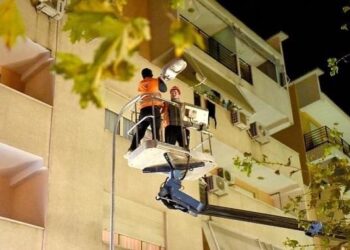 FOTOLAJM/ Blloku te “Komuna e Parisit” dhe dy bulevarde në Tiranë pajisen me ndriçim LED