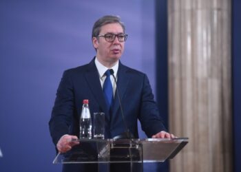 Vuçiç në Tiranë: Në Samit do mbrojmë interesat tona kombëtare në përputhje me Kushtetutën e Serbisë