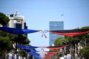 Samiti i BE-së në Tiranë, Veliaj publikon fotot: Mirë se vini në Kryeqytetin Europian të Rinisë!