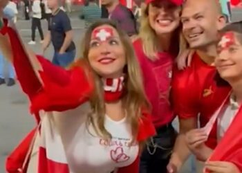 Botërori i Katarit/ Ndalohet futja e flamujve të Kosovës dhe Shqipërisë në ndeshjen Serbi-Zvicër