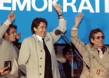 Nga Pashko te Berisha: 32 vjet PD, një histori përjashtimesh e krizash