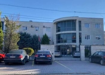 Të shtënat me armë në PD-në e Kurbinit, anëtari i Rithemelimit del para gjykatës