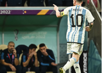 Argjentina në ekstazë: Messi dhe Alvarez kalojnë latino-amerikanët dyfish në epërsi, “hipotekohet” finalja