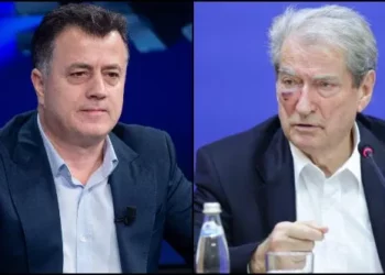 Berisha u godit me grusht/ Noka e Shehu në Kuvend: Do t’ju fshijë revolucioni, do përballemi. Rama s’na frikëson dot